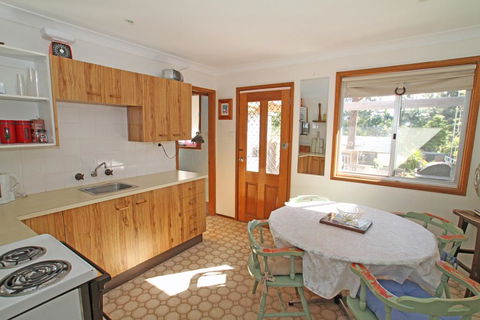 Beach And Bush Getaway - New Castle Holiday 2