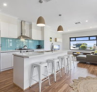 Beach Gum - New Castle Holiday