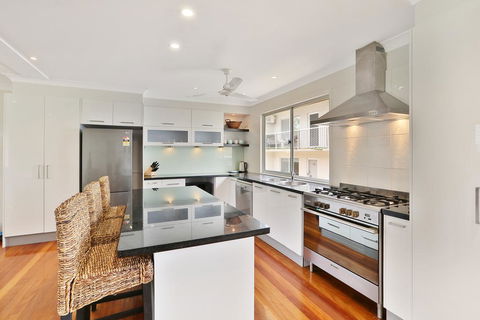 Beach Home In Golden Triangle - New Castle Holiday 3