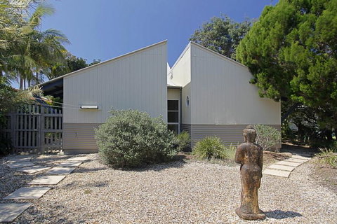 Beach House @ Tallows - New Castle Holiday 3