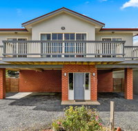 Beach House Phillip Island - New Castle Holiday