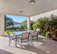 Beach House Pacific Road 1/20 - New Castle Holiday
