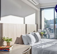 BEACH LOCATION STUDIO // CLOVELLY 4 - New Castle Holiday
