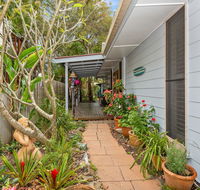 BEACH RETREAT - New Castle Holiday