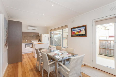 Beach Road Classic 3-10 - New Castle Holiday 3