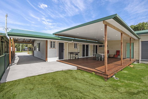 Beach Shack On Towners - New Castle Holiday 3