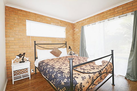 Beachcomber - Pet Friendly - New Castle Holiday 0