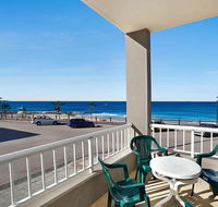 Beachcomer Unit 1 - The Entrance NSW - New Castle Holiday