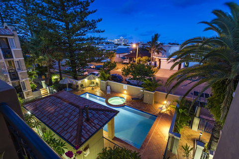 Beaches On Wave Street - New Castle Holiday 1