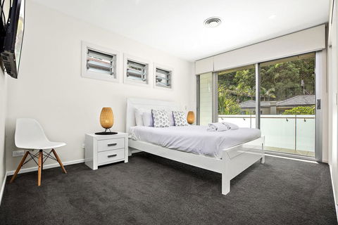 Beachfront #12 - New Castle Holiday 3