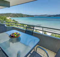 Beachfront Hamilton Island - New Castle Holiday