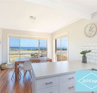 Beachfront Living - New Castle Holiday