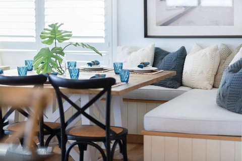 Beachfront Vila Gold Coast - New Castle Holiday 3