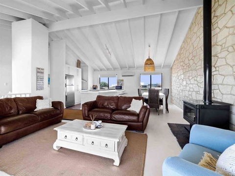 Relaxing Getaway Beachfront Access Multi Family Pets Mandurah - New Castle Holiday 0