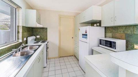 RED Rock - Townhouse In Town - New Castle Holiday 2