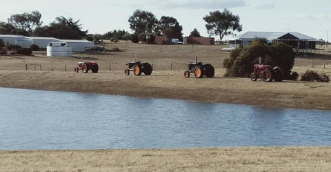 Redtail Ridge Cottages - New Castle Holiday 2