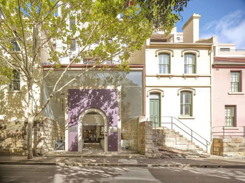 Rendezvous Hotel Sydney The Rocks - New Castle Holiday 1
