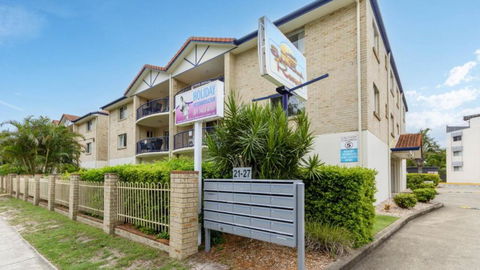 Resort Style Unit Across From The Water - New Castle Holiday 1