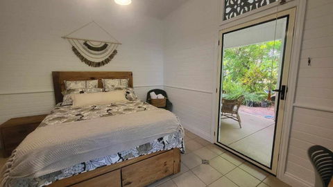 Ribbonwood Bed & Breakfast, Emu Park Qld - New Castle Holiday 2