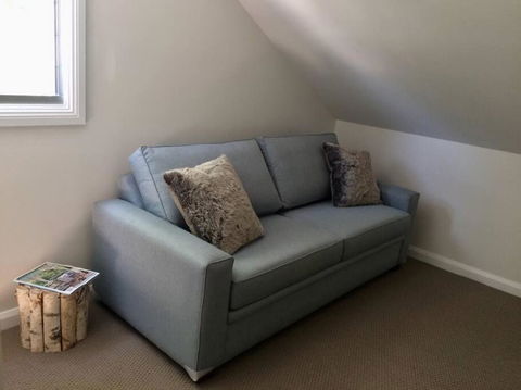 Riverlea Stables- Style And Charm Await You! - New Castle Holiday 1