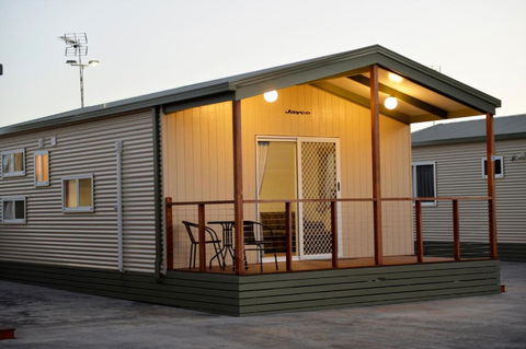 Riverside Cabin Park - New Castle Holiday 0