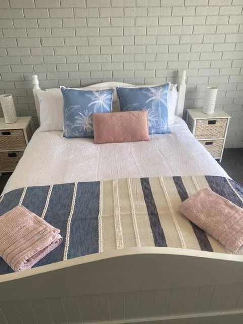 Riverview Apartment - New Castle Holiday 2