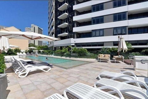 Ruby - Self Contained, Privately Managed Apartments - New Castle Holiday 1
