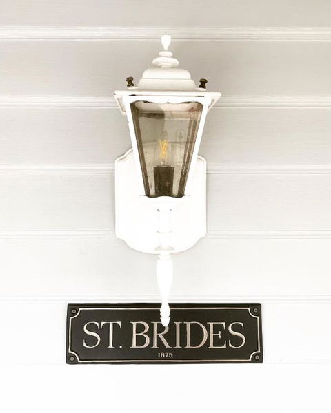 Saint Brides - Superior Boutique Accomodation - STEPS TO PAKINGTON STREET - New Castle Holiday 1