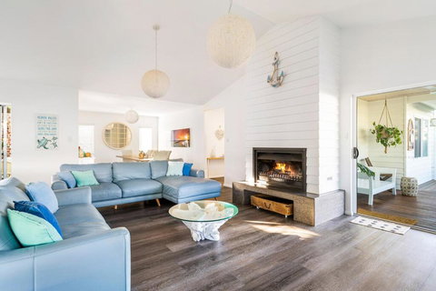 Ryze N Shine I Private Properties - New Castle Holiday 1