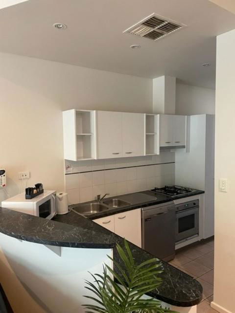RNR Sturt Holiday Home - New Castle Holiday 2