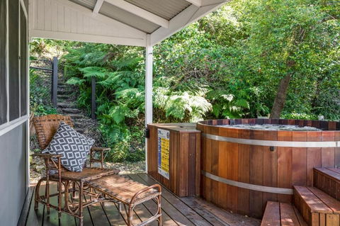 Rock Davis Luxury Beachouse - 100mtrs To Beach - New Castle Holiday 1