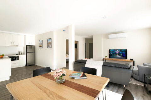Rocky Valley Luxury Apartments - New Castle Holiday 0