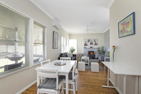 Ronelle Cottage - New Castle Holiday 3