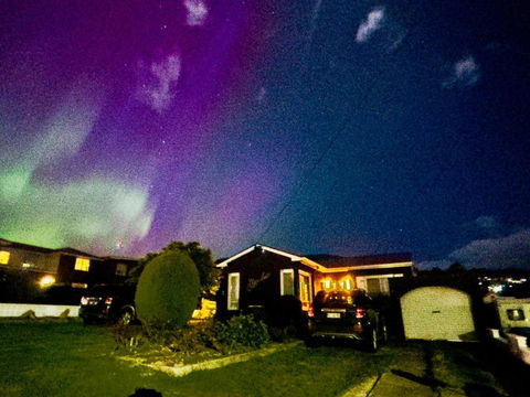 Rose Homey Home - New Castle Holiday 1