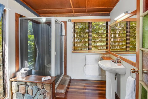 Rosebrook Cottages - New Castle Holiday 2