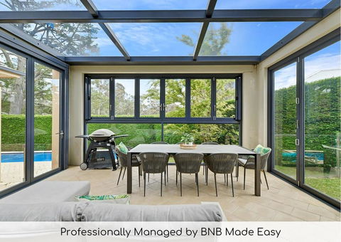 Roselawn Retreat - Pool, Incredible Views, Sleeps 8 - New Castle Holiday 0