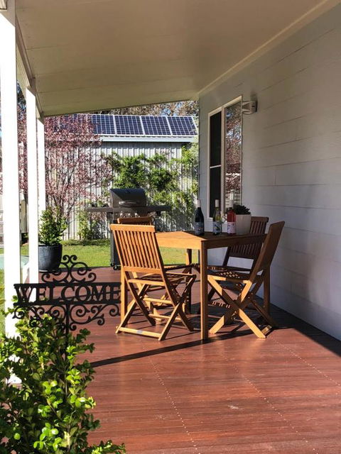Rosewood Cottage - New Castle Holiday 2