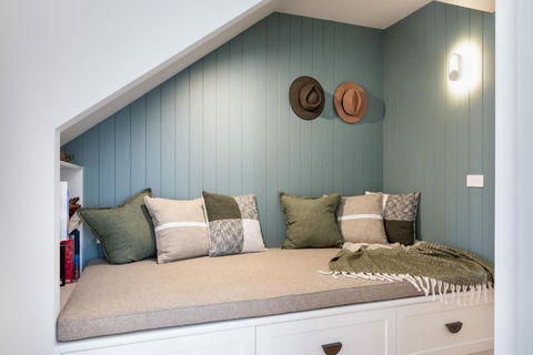 Rosewood Retreat New Luxury Home - New Castle Holiday 3
