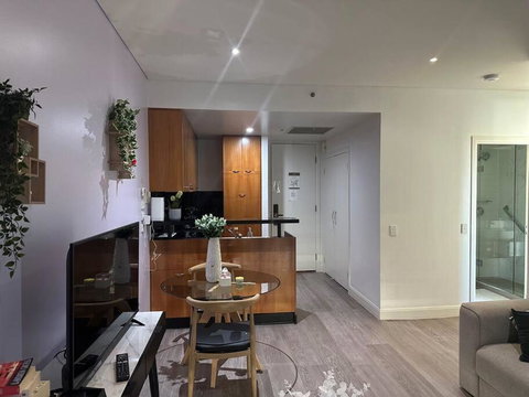 Royal Garden Residence - New Castle Holiday 3