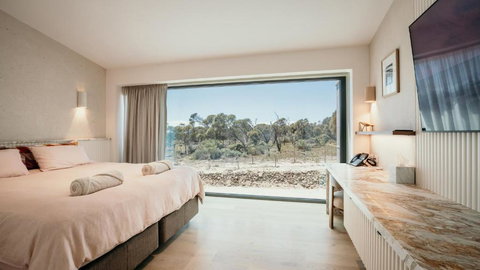 Rumi On Louth - New Castle Holiday 3