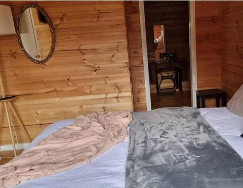 Russell Falls Holiday Cottages - New Castle Holiday 1