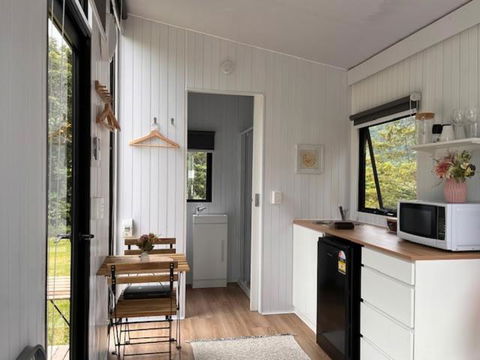 Sabai Retreat By Tiny Away - New Castle Holiday 2