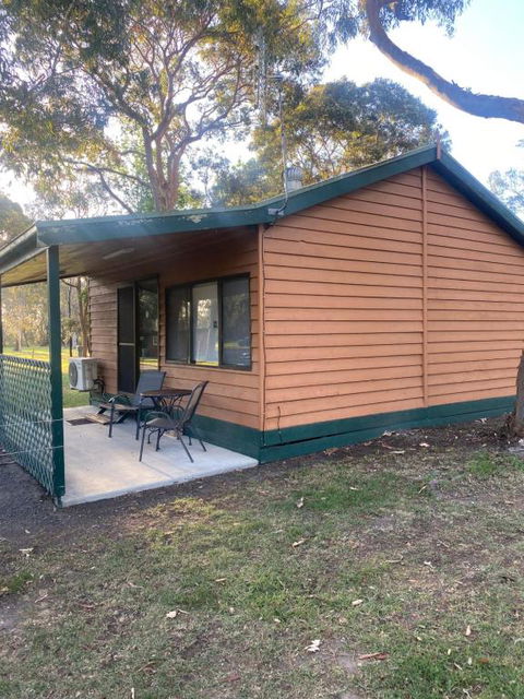 Sale Caravan Park - New Castle Holiday 1