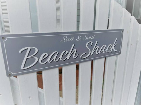 Salt & Soul Beach Shack - New Castle Holiday 1