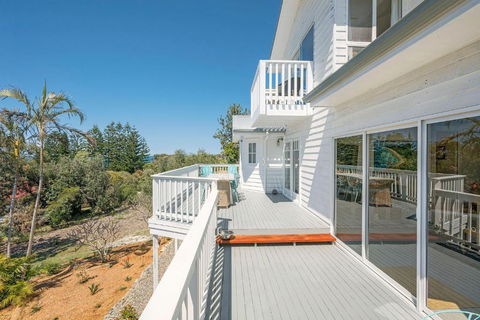 Salt Spray - New Castle Holiday 2