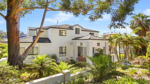 Saltwater Accom Holidays - New Castle Holiday 1