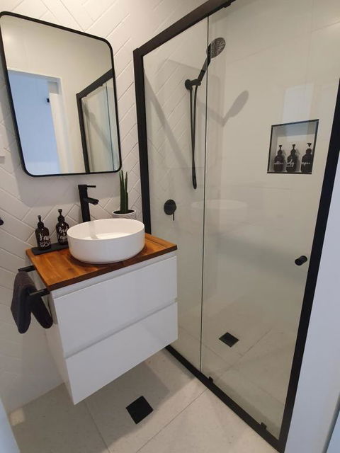 Saltwater Apartments - New Castle Holiday 3