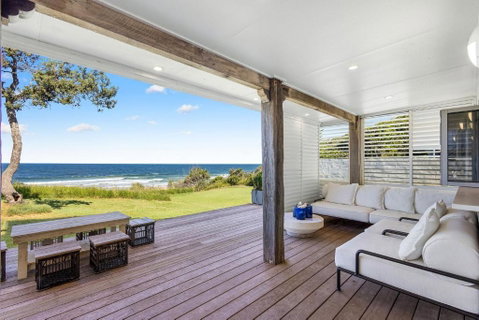 Saltwater Beach House - New Castle Holiday 2