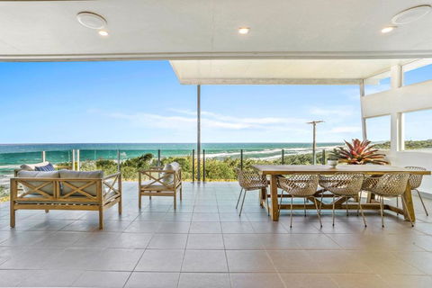 Saltwater, Sunrise Beach - New Castle Holiday 3