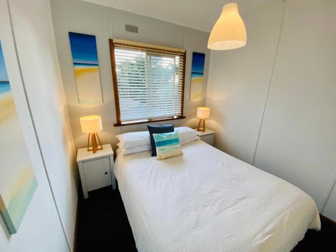 Salty Grape Apartments - New Castle Holiday 1